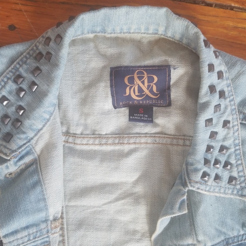 Jean jacket - Picture 2 of 2